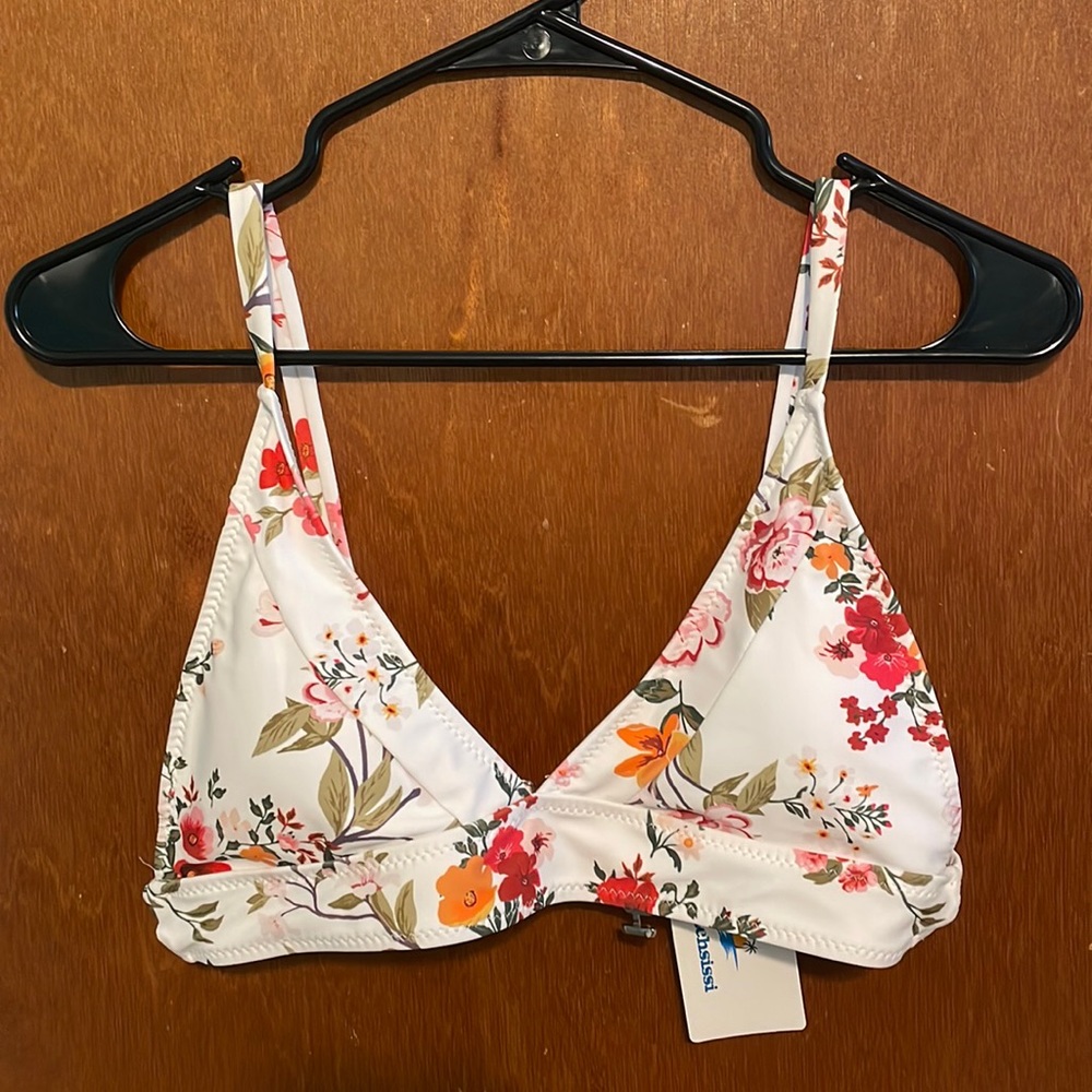 Floral bathing suit top Size:L from Beachsissi Brand New Never worn